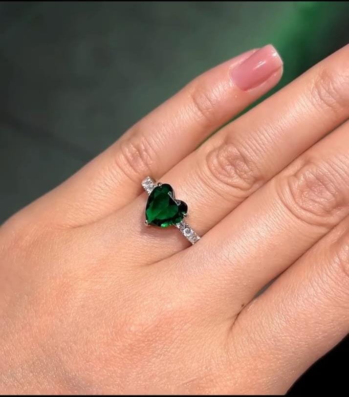 Magical Heart Ring- Royal Green