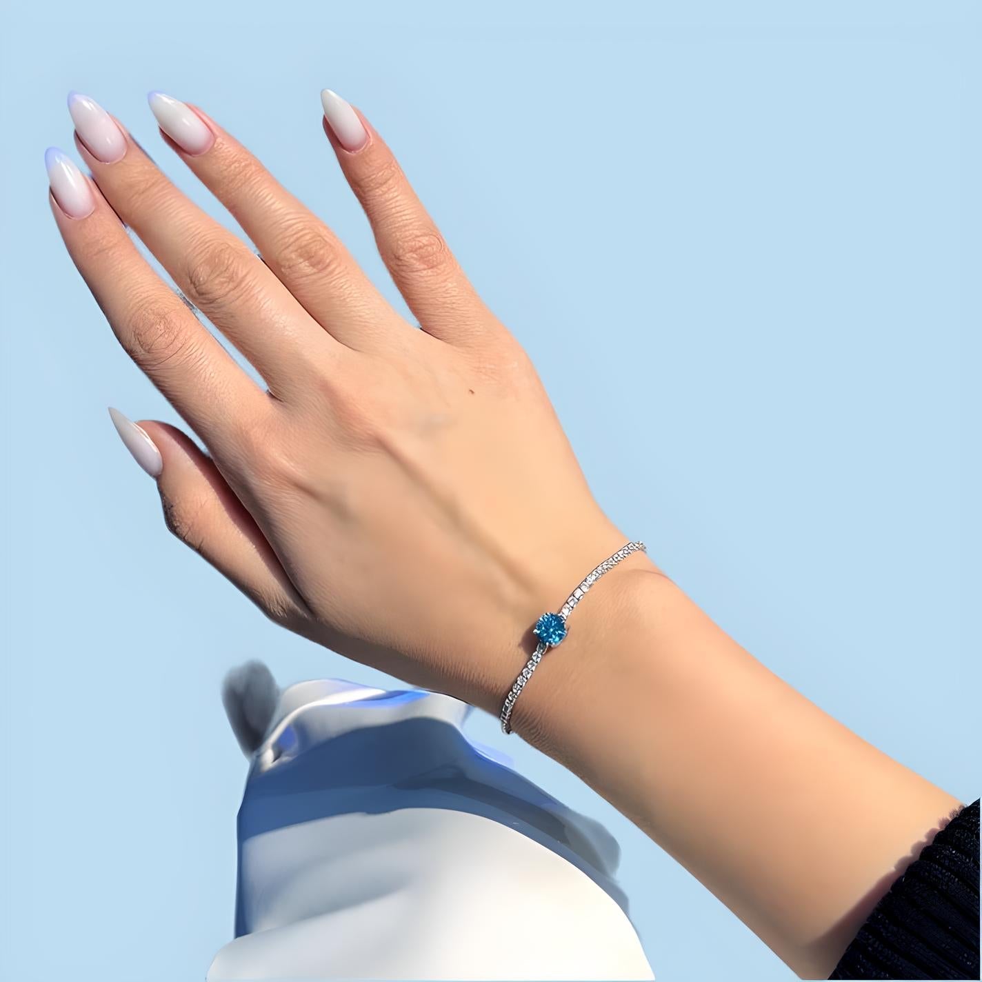 Elegant Blue Zirconia Bracelet – Perfect Gift for Her 💙