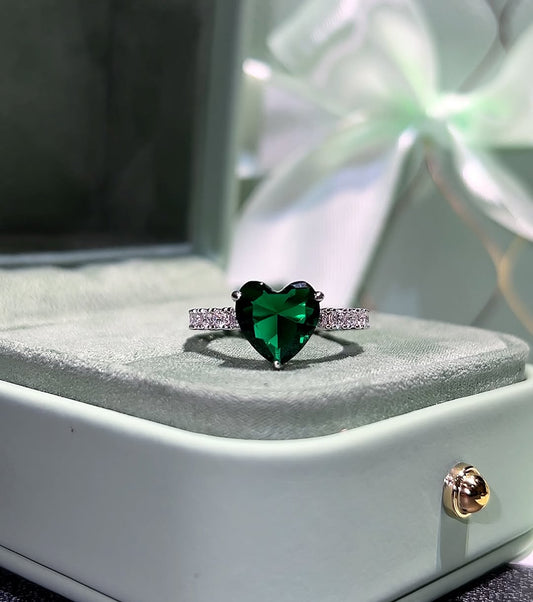 Magical Heart Ring- Royal Green