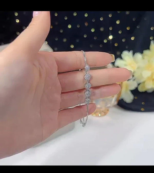 Best Bracelet White 🌟🩵